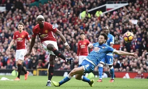 Chùm ảnh: Ngày Ibra, Pogba 'đen đủi', Man United bị Bournemouth cầm hòa