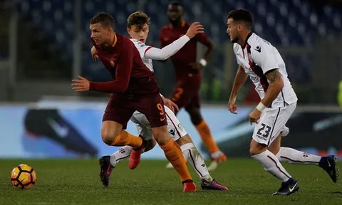 Chùm ảnh: Người hùng Dzeko giải cứu Roma