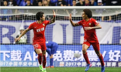 Chùm ảnh: Pato đá hỏng phạt đền, nhưng Tevez cũng chẳng thể thắng