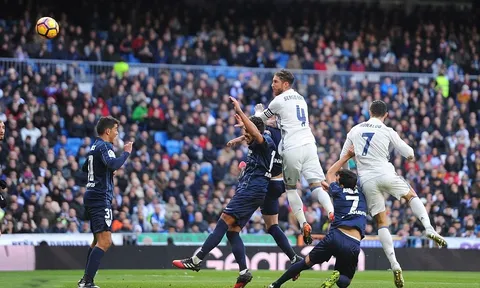 Chùm ảnh: Ramos lập cú đúp, Real tìm lại niềm vui chiến thắng