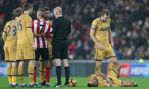 Chùm ảnh: Sunderland quả cảm cầm hòa Gà trống