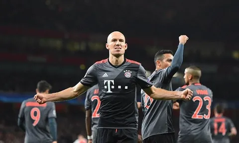 Chùm ảnh: Tội đồ Koscielny khiến Pháo thủ thua muối mặt trước Hùm xám