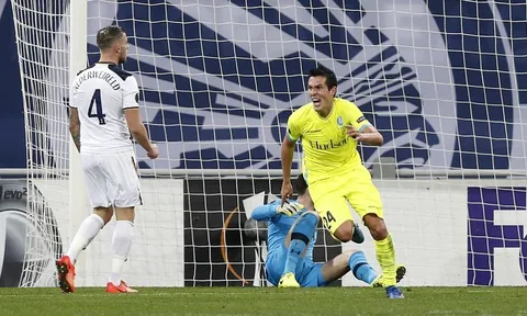 Chùm ảnh: Tottenham bất ngờ gục ngã trước đại diện của Bỉ