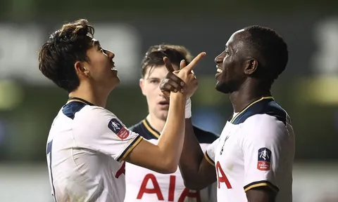 Chùm ảnh: Tottenham 'thu phục' Aston Villa trên sân nhà