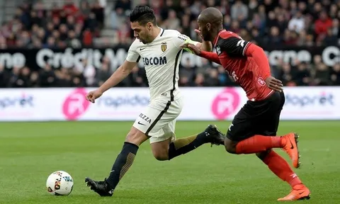 Chùm ảnh: Vượt ải Guingamp, Monaco tiếp tục giữ vững ngôi đầu Ligue 1