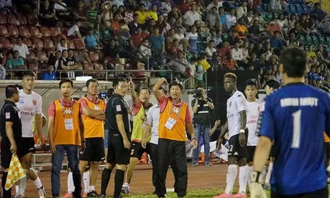 CLB TP.HCM 5-2 Long An (Vòng 6 V-League 2017)
