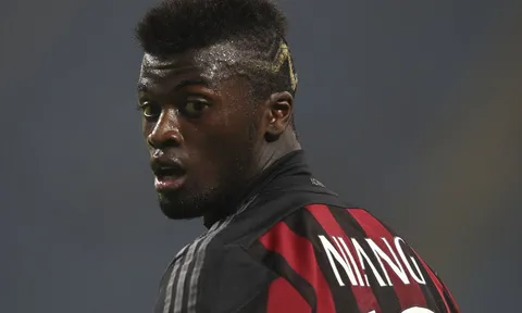 Có Deulofeu, Milan bỏ ngỏ khả năng bán Niang