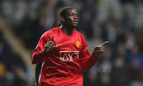 Còn ai nhớ đến Louis Saha?