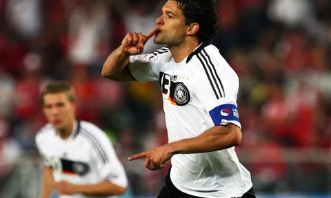 Còn ai nhớ đến "Vua về nhì" Michael Ballack?