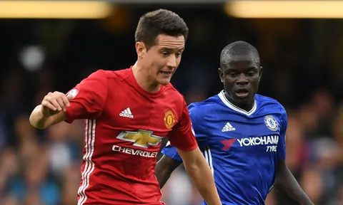 Conte khiêm tốn: "Kante còn giỏi hơn cả tôi"