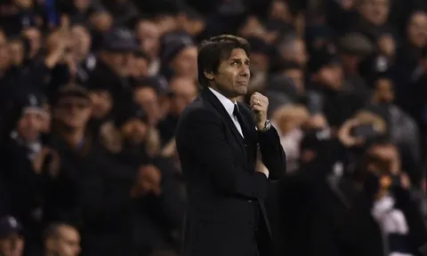 Conte: Không việc gì phải bỏ sơ đồ 3-4-3