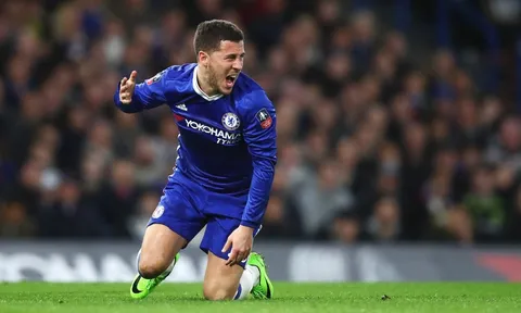 Conte TỐ Man Utd triệt hạ Hazard