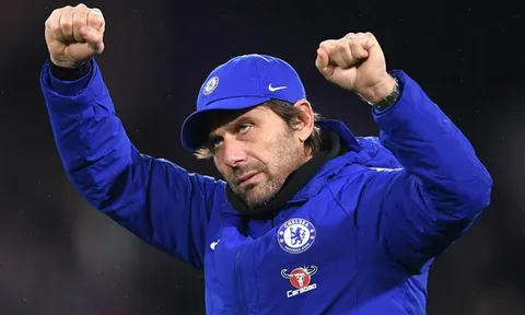 Conte tuyên bố không từ chức