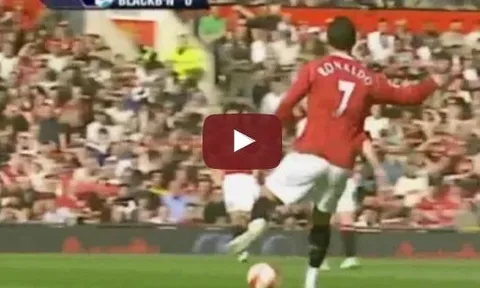 Cristiano Ronaldo biểu diễn tuyệt kĩ vs Blackburn