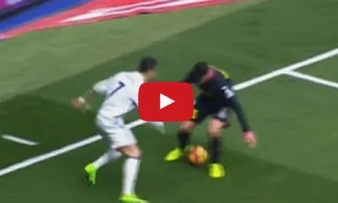 Cristiano Ronaldo dùng tuyệt kĩ Elastico qua người ảo diệu vs Espanyol