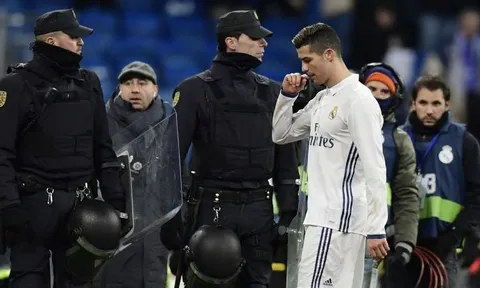 Cristiano Ronaldo, không phải nạn nhân mới nhất