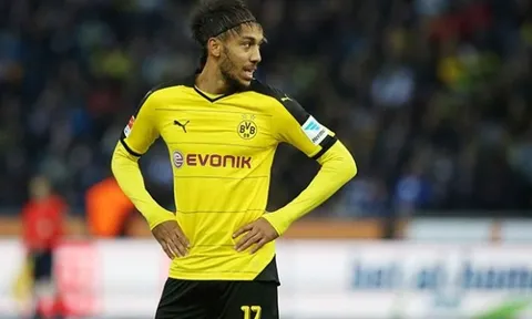 Cú sút 11m bị chê tơi tả của Aubameyang