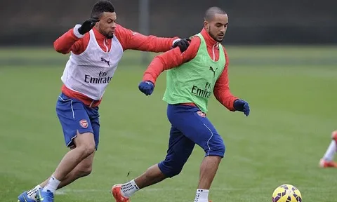 CỰC NÓNG: Everton xác nhận sắp chốt vụ Theo Walcott
