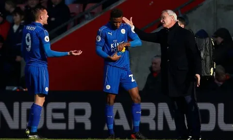 Cực nóng: Ranieri bị sa thải
