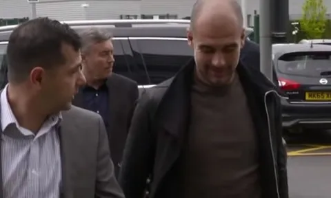 Cùng nghe Pep hát về 'băng đảng' Man City