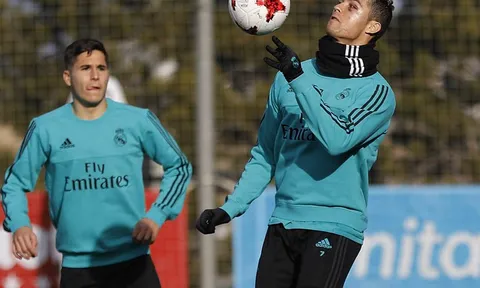 Ronaldo mắt sưng to trong buổi tập mới nhất của Real Madrid