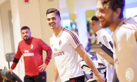 Đả bại Roma, thầy trò Gattuso chưa vội trở về Milan
