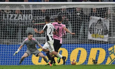 Đại thắng Palermo, Juventus băng băng về đích