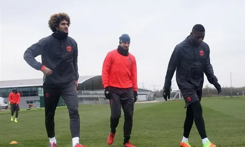 Dàn sao Man Utd tập luyện trước Europa League