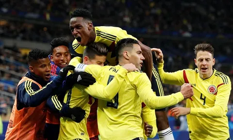Dẫn trước 2 bàn, Pháp vẫn gục ngã trước Colombia
