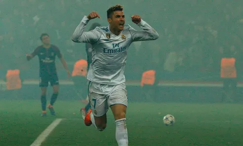 Đâu là bàn thắng đáng nhớ nhất của Cristiano Ronaldo?