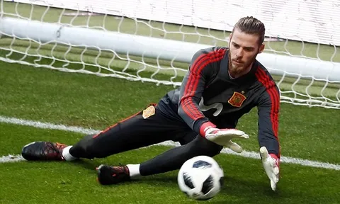 De Gea sẵn sàng cho 'bài test' Lionel Messi