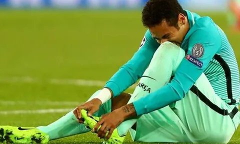 Để vào tứ kết, Barcelona phải phá vỡ kỉ lục Champions League