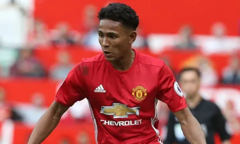 Demetri Mitchell - Sao trẻ vừa chia tay Quỷ đỏ