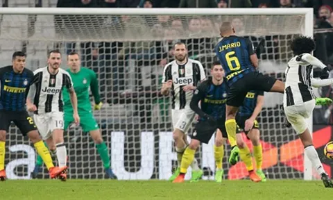 Derby d'Italia quá hay, khác biệt từ 1 cú 'Rocket'