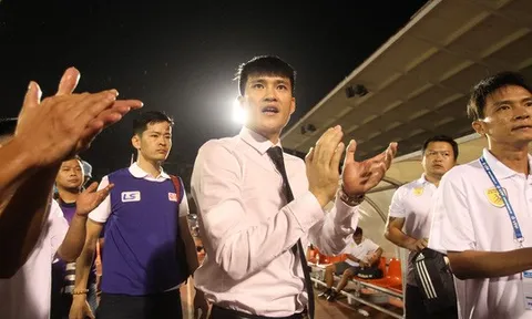 “Nóng” trận derby TP HCM