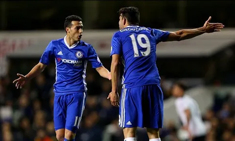 Di chuyển tệ, Costa chửi Pedro ngay trên sân