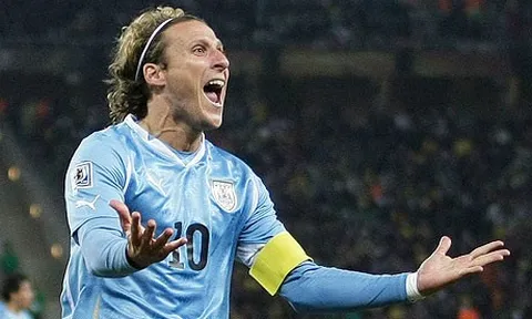 Diego Forlan - Sát thủ khét tiếng một thời