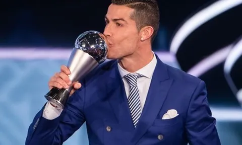 Điểm tin sáng 10/01: Ronaldo thống trị năm 2016, Mourinho và Wenger không được ai bầu