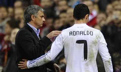 Điểm tin tối 16/01: Mourinho chặn đường về của Ronaldo