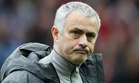 Điểm tin tối 31/03: Mourinho thấy tiếc Schweinsteiger, Thái Lan mất ‘đại tướng’