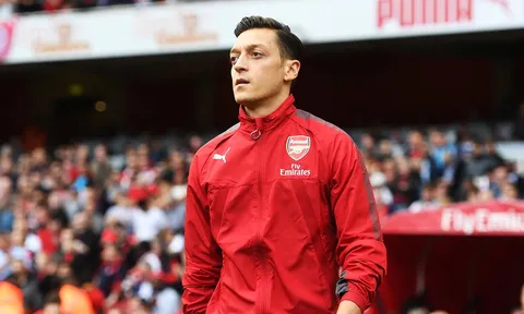 Đối thoại Arsene Wenger: Về Aubameyang, Ozil và phiên chợ Đông