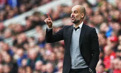 Đối thoại Pep Guardiola: 'Có tôi ở đây rồi, Man City vô địch là dối trá'