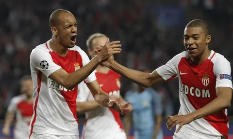 Đồng đội hé lộ tương lai Kylian Mbappé