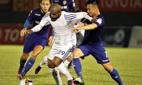 ĐKVĐ V-League đề nghị các CLB không ký hợp đồng với Junior Claudecir