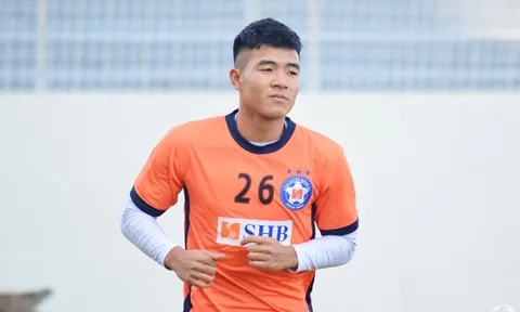 Merlo chấn thương, Đức Chinh đá chính trận Derby xứ Quảng