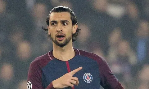 Được Liverpool theo đuổi, Pastore úp mở tương lai