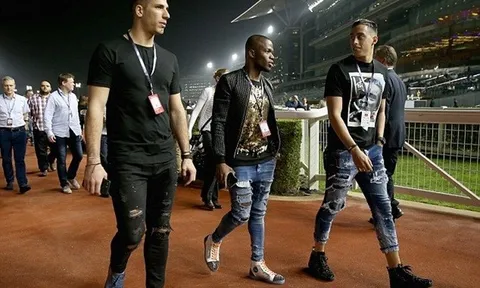 Các ngôi sao của Everton tham dự cúp đua ngựa ở Dubai
