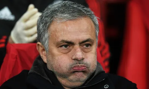 FA sẽ là cứu cánh của Mourinho tại Man Utd?