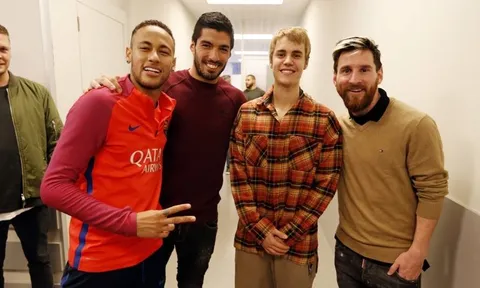 Những người nổi tiếng là fan của Barcelona