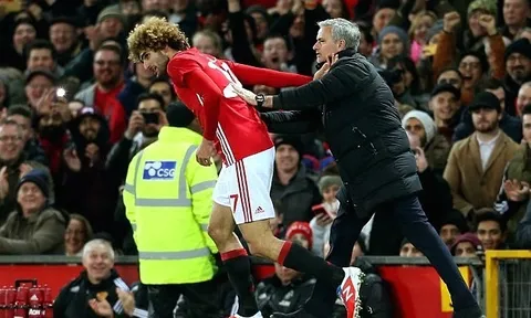 Fellaini được trọng thưởng hay chiêu trò của MU?
